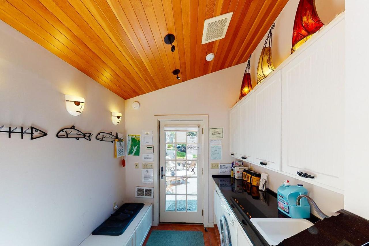 Villa Wecoma Creekside Lincoln City Exterior foto